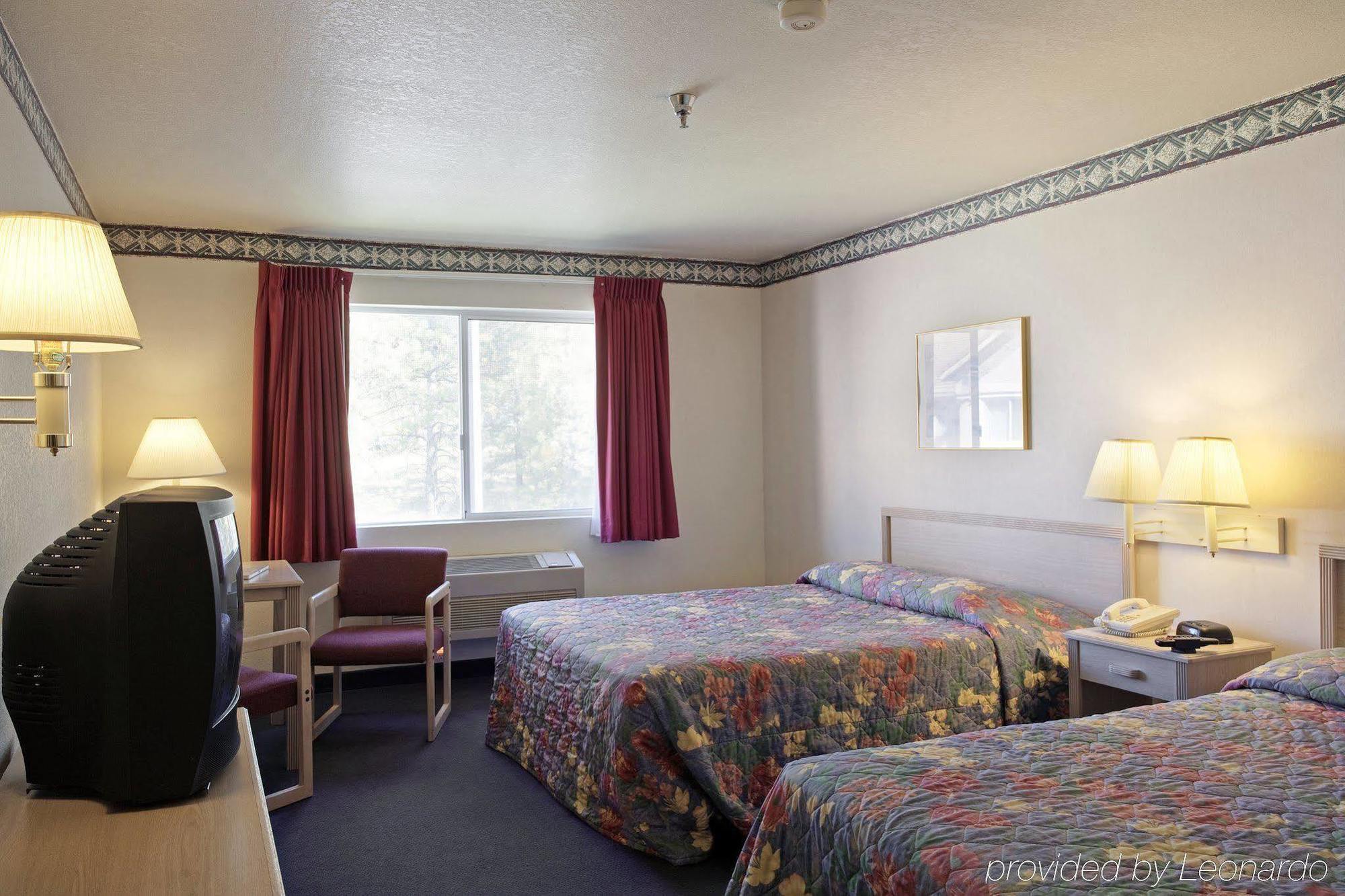 Vista Yosemite Inn Oakhurst Room photo